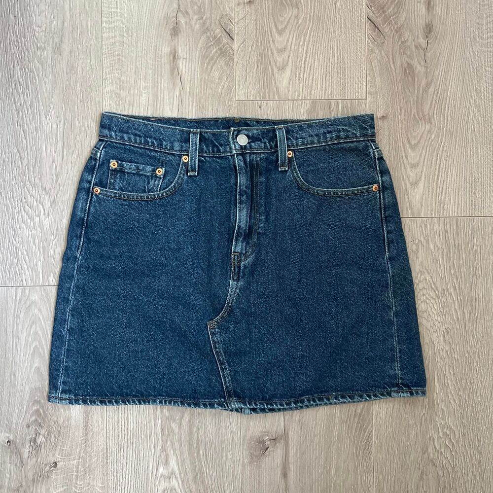 Levi-s Women's Blue and Navy Skirt